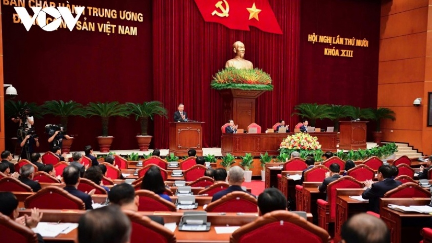 Party Central Committee opens 10th plenum, focusing on personnel affairs